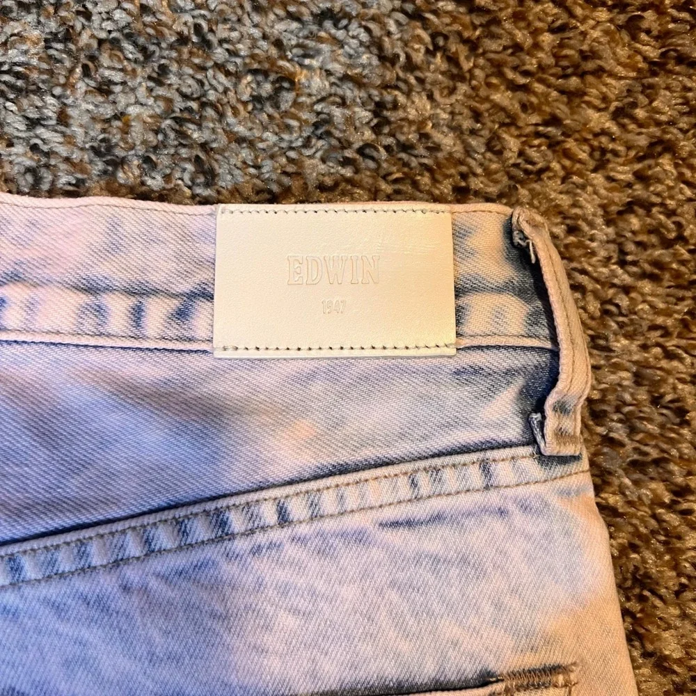 Edwin Wide Leg Jeans High Rise Acid Wash Denim Pants Relaxed Fit Size 26‎